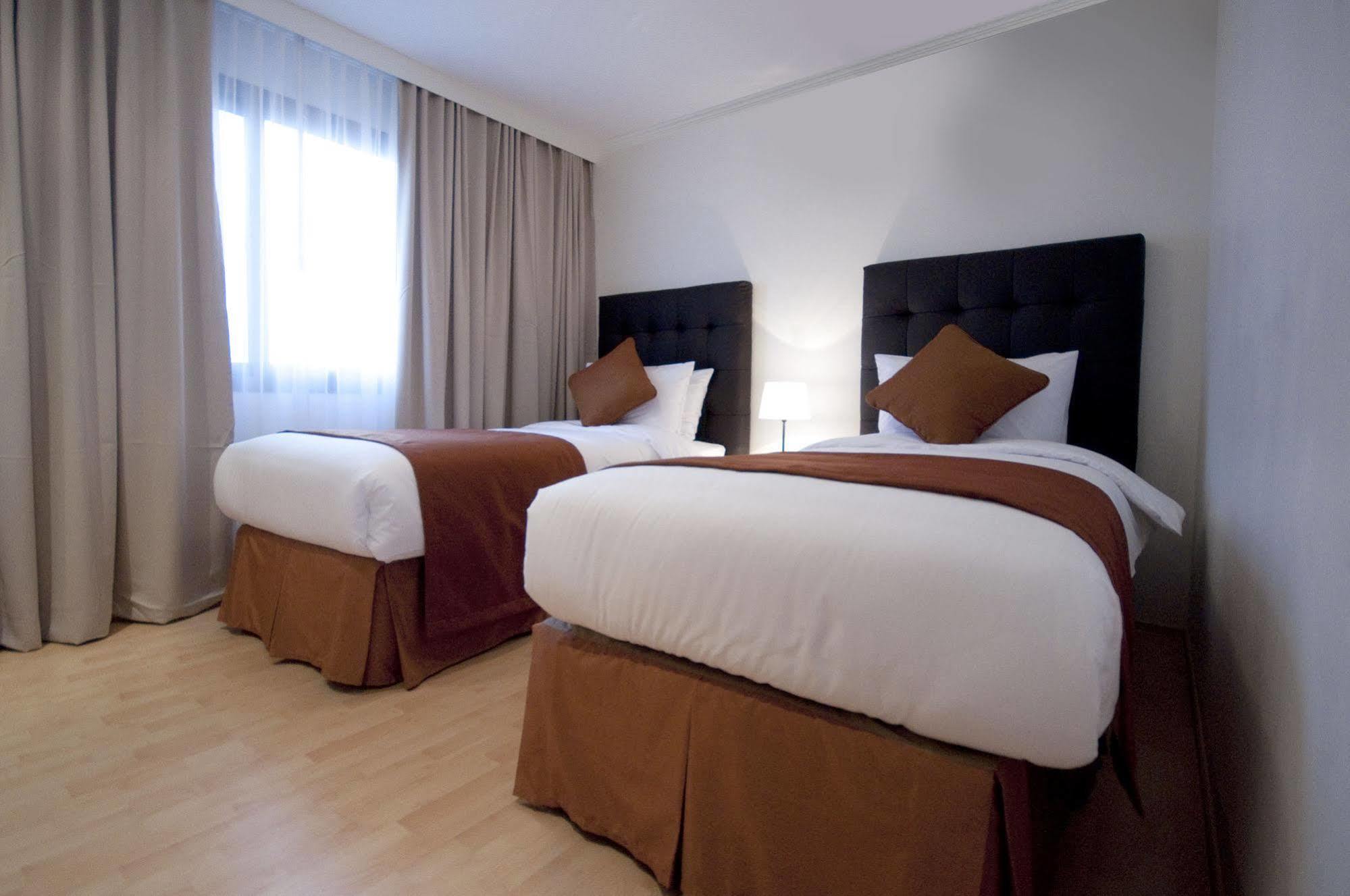 Golden Tulip Dana Bay Resort Dahran Kültér fotó