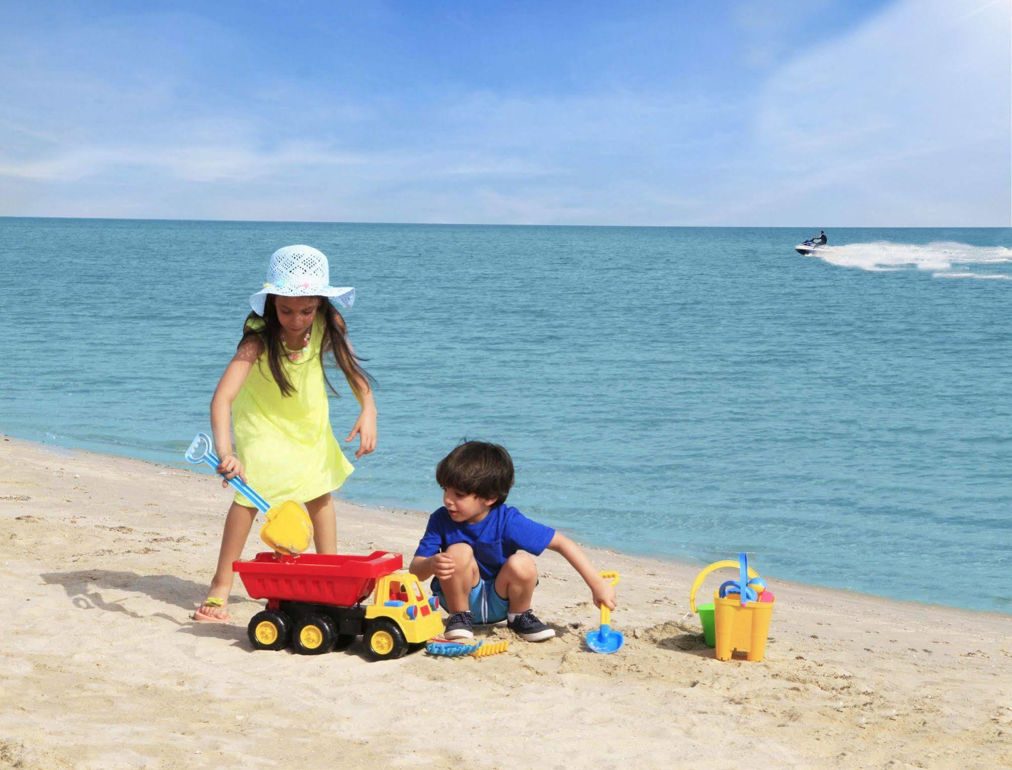 Golden Tulip Dana Bay Resort Dahran Kültér fotó